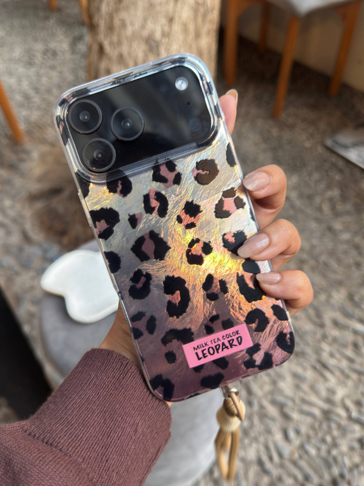 Milk Tea Leopard glow iPhone Case