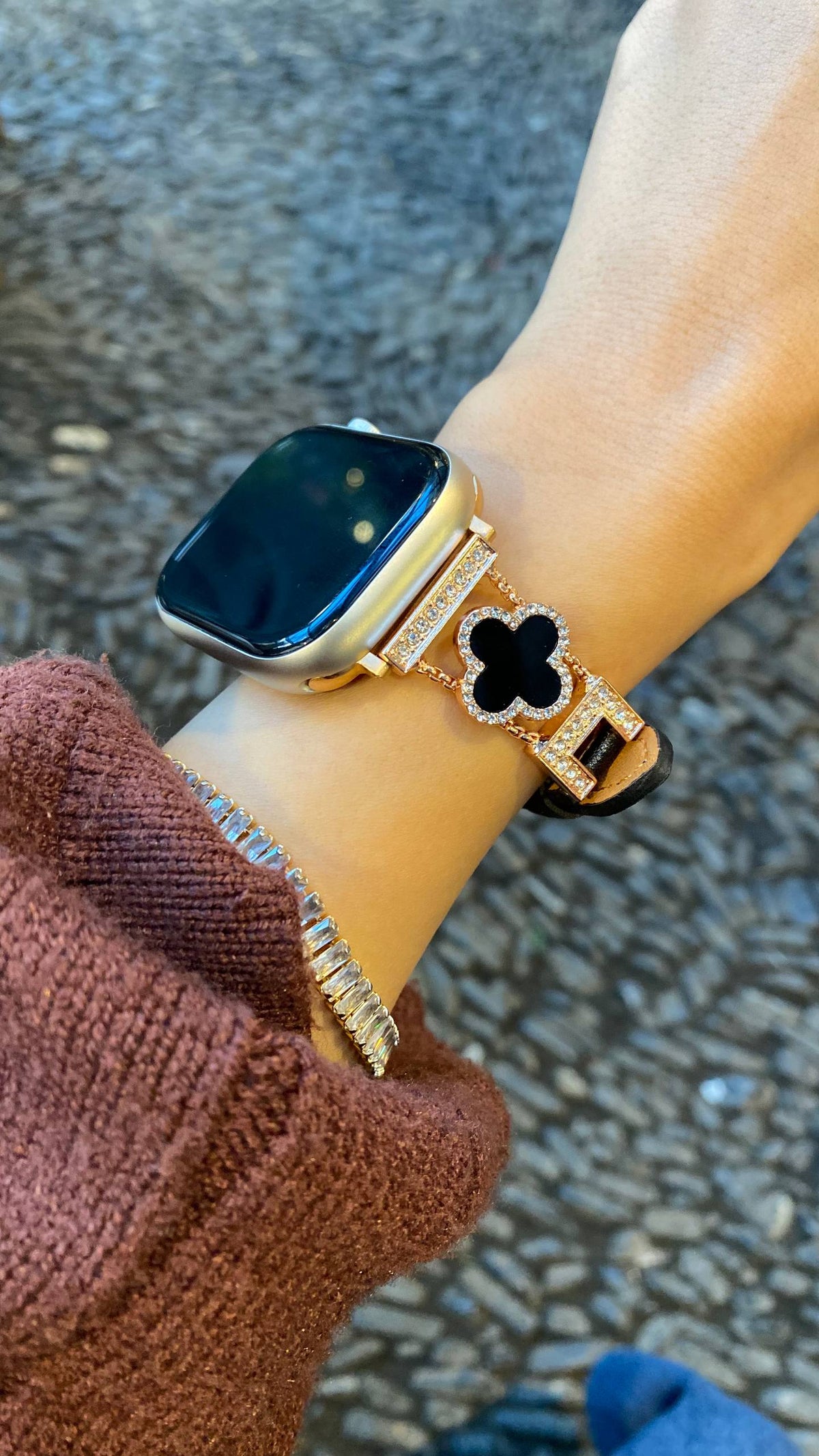 Premium Clover Leather Apple Watch Strap