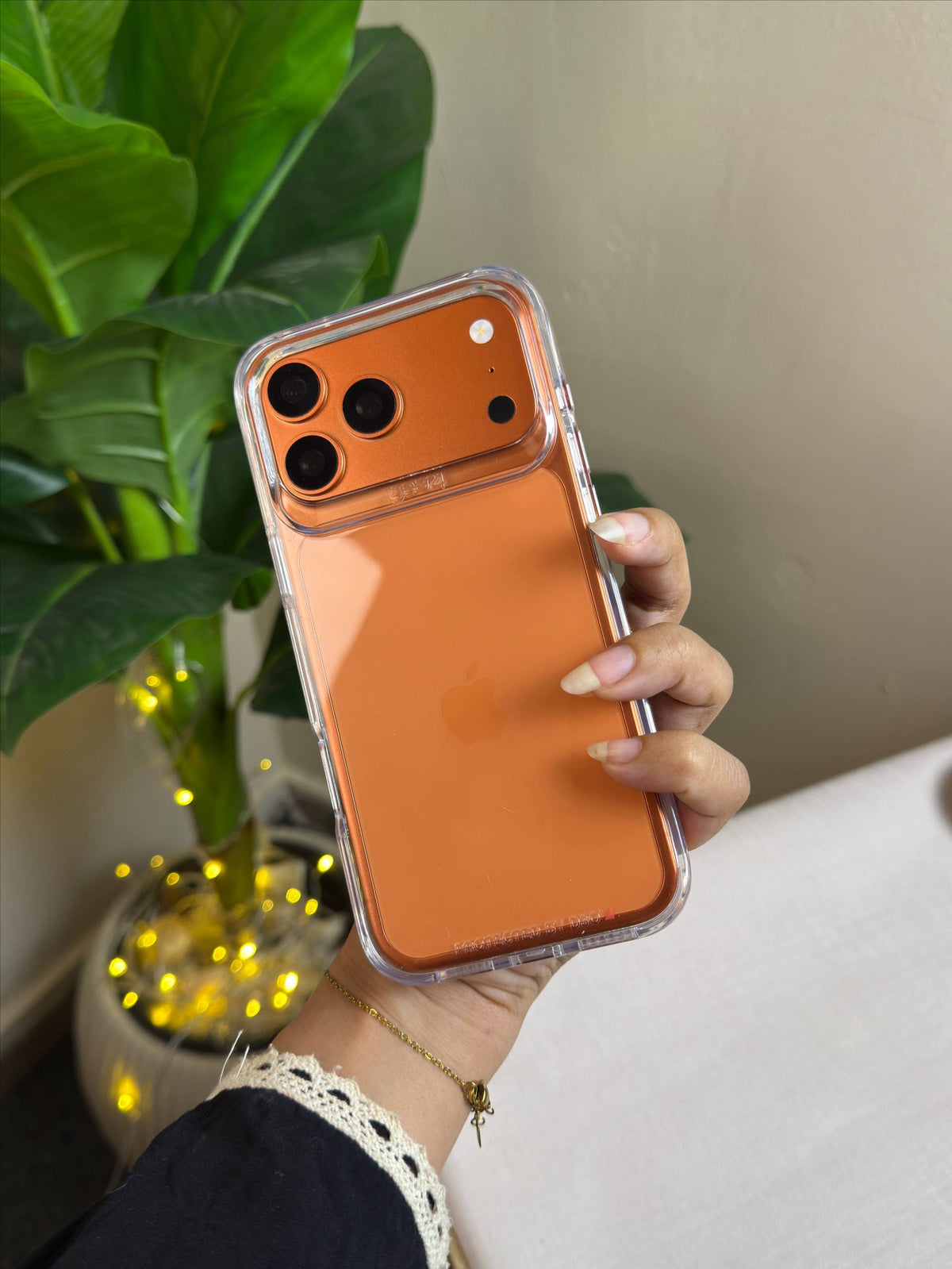 Original Gear4 Anti-Yellowish iPhone Case